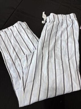 New With Tags! Soft Flannel Lt Blue Striped, Elastic Waist, Pajama Pants, Sz M